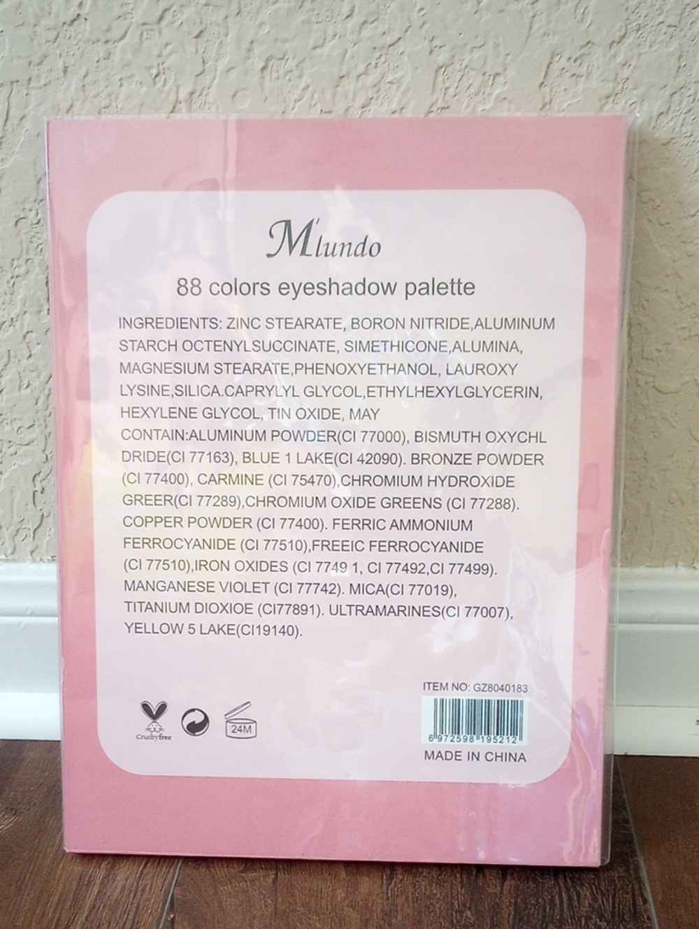 Hello Kitty NEW 88 Eyeshadow Palette - Picture 5 of 6